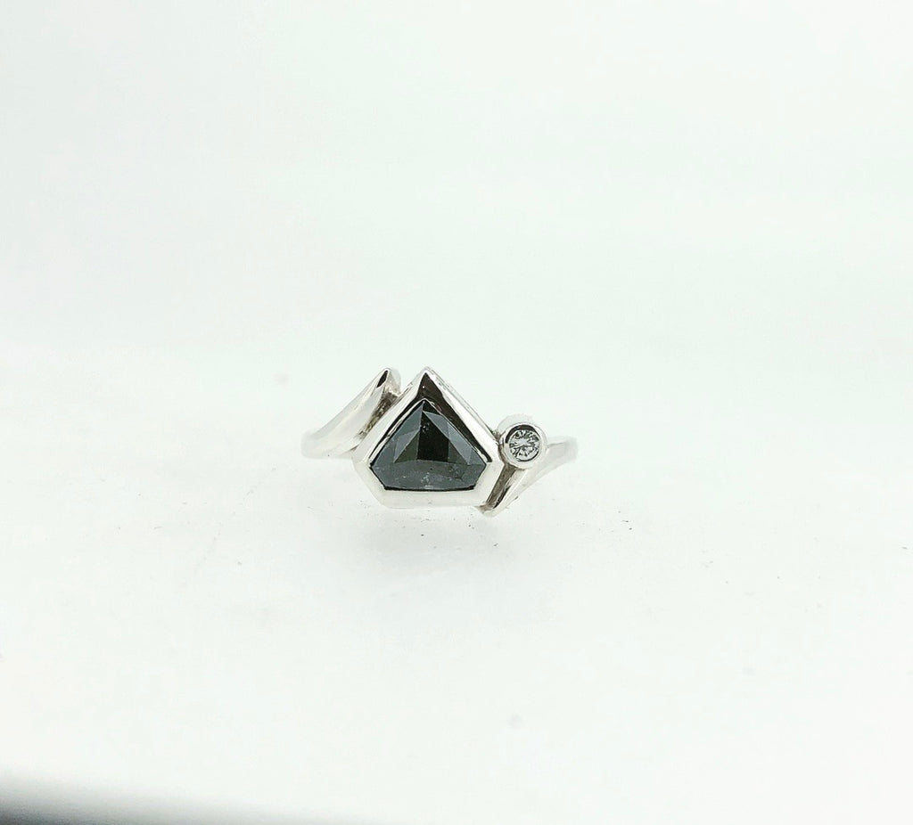 Salt and Pepper Ring