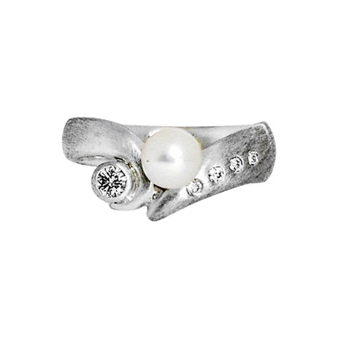 Pearl Ring