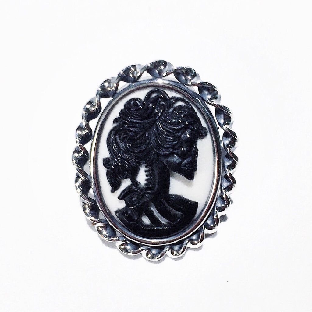 Skull Cameo Pendant