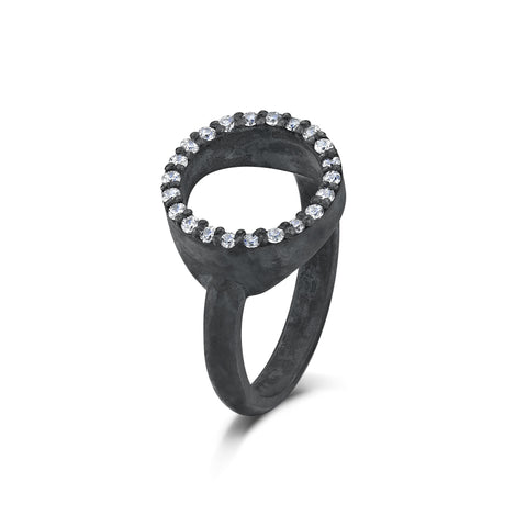 P18 Ring (plain shoulders)
